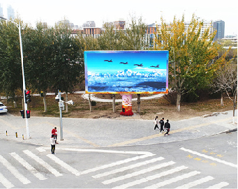 富川户外大屏广告投放要点。